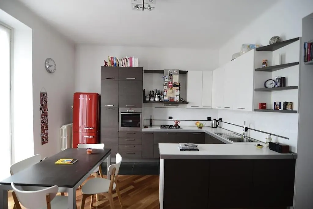 Appartement Quiet & Bright In A Sparkly District! à Milan